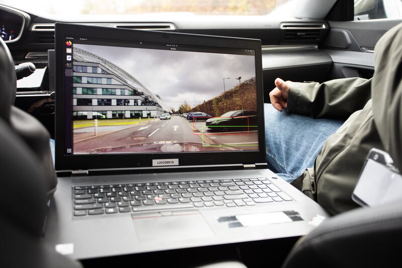 5G Open Road recherche collaborative de places de parking test